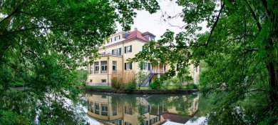 Das Bild zeigt Schloss Eulenbroich von der Rückseite.