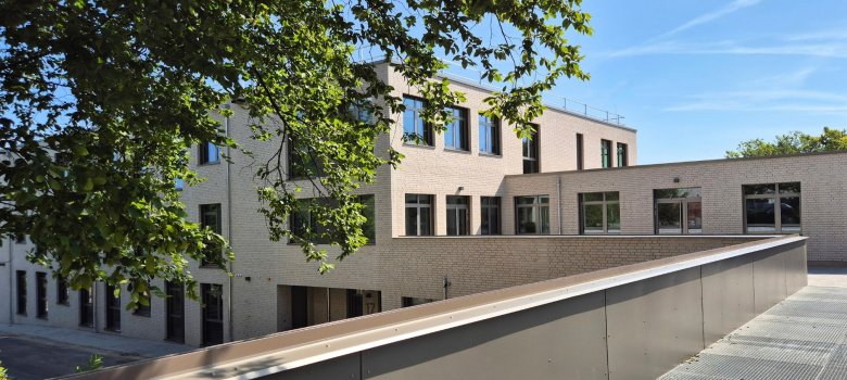 Außenansicht Eweiterungsbau FvS Außenansicht Eweiterungsbau FvS