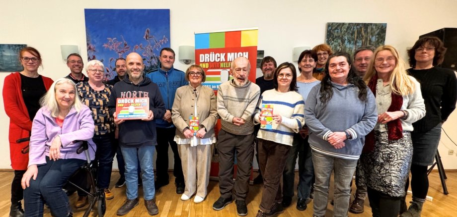 Gruppenbild des neuen Beirats für die Belange von Menschen mit Behinderungen. 
